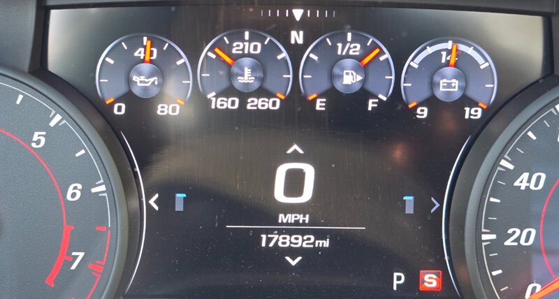 
								2023 Chevrolet Camaro LT1 ESTO8040C full									
