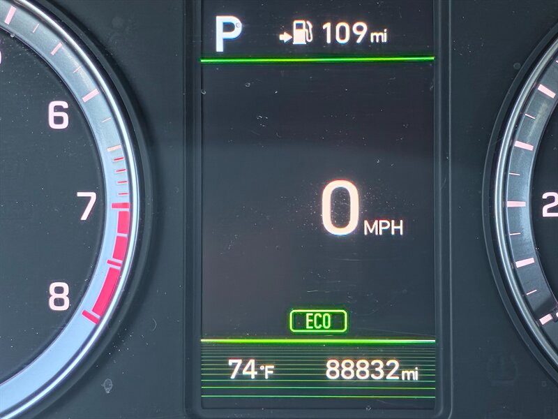 
								2018 Hyundai SONATA SEL ESTO7228 full									