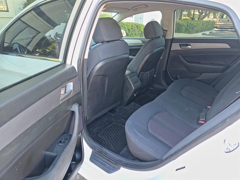 
								2018 Hyundai SONATA SEL ESTO7228 full									