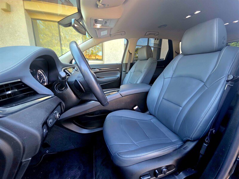 
										2019 Buick Enclave Essence ESTO1164 full									