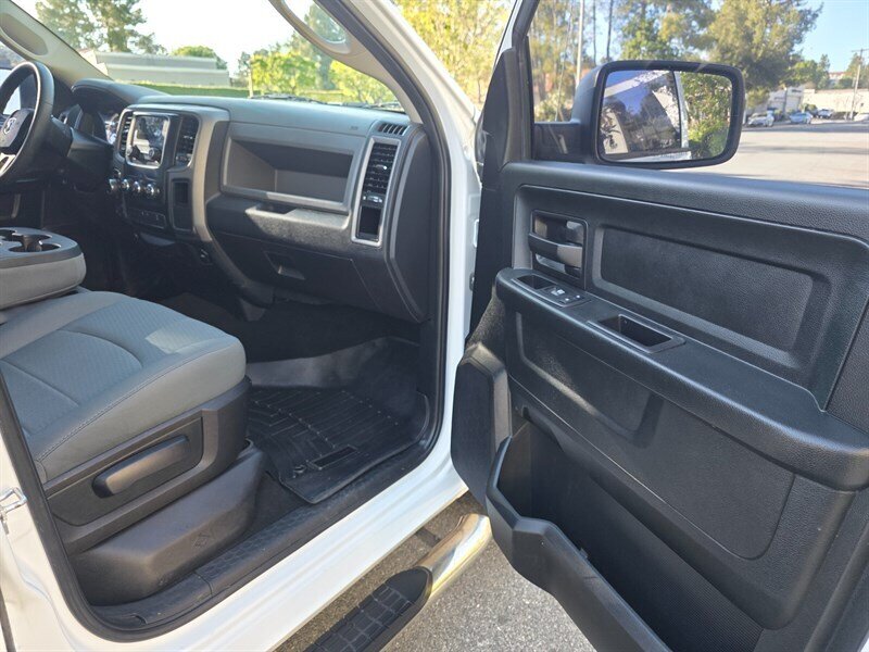 
								2018 RAM 1500 Tradesman ESTO8387 full									