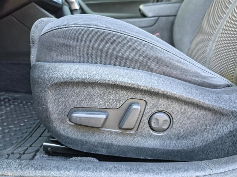 
								2018 Hyundai SONATA SEL ESTO7228 full									