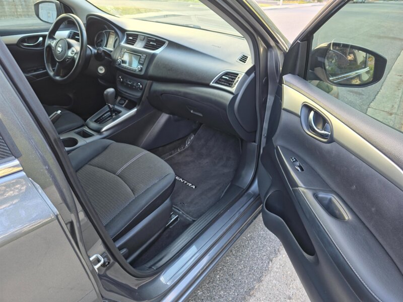 
								2018 Nissan Sentra S ESTO4720 full									