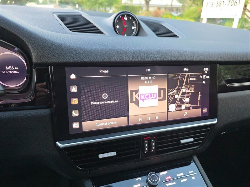 
								2023 Porsche Cayenne Platinum ESTO0176C full									