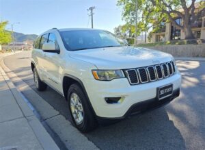 2018 Jeep Grand Cherokee Laredo ESTO8409
