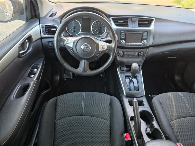 
								2018 Nissan Sentra S ESTO4720 full									