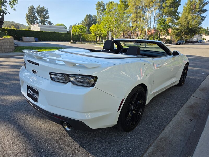 
								2023 Chevrolet Camaro LT1 ESTO8040C full									