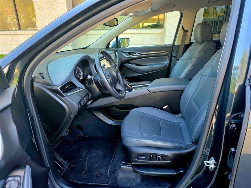 
										2019 Buick Enclave Essence ESTO1164 full									