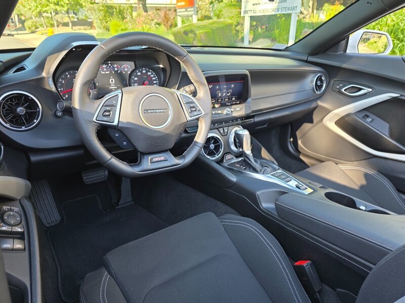 
								2023 Chevrolet Camaro LT1 ESTO8040C full									