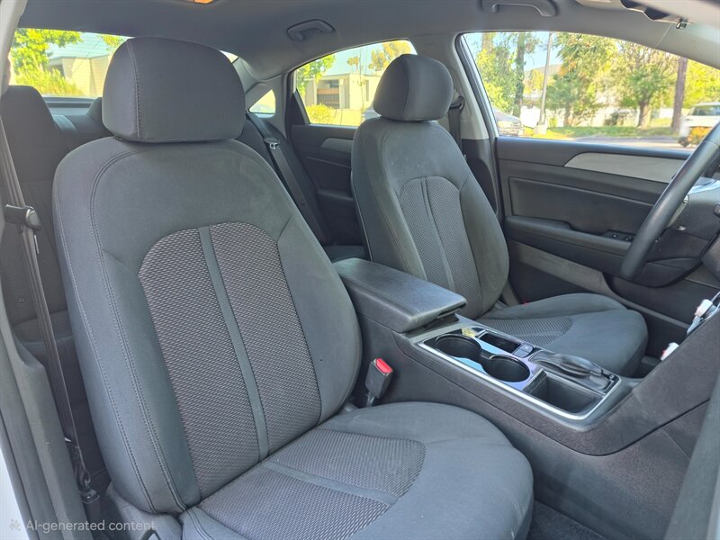 
								2018 Hyundai SONATA SEL ESTO7228 full									