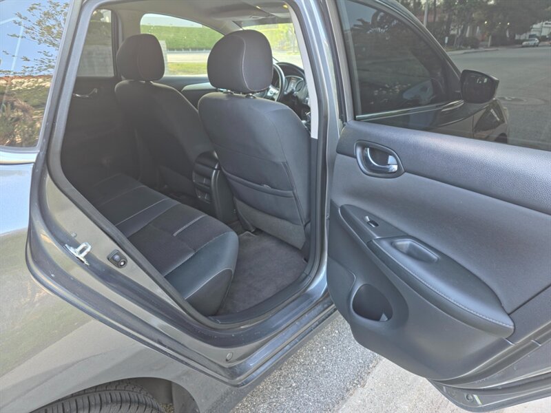 
								2018 Nissan Sentra S ESTO4720 full									
