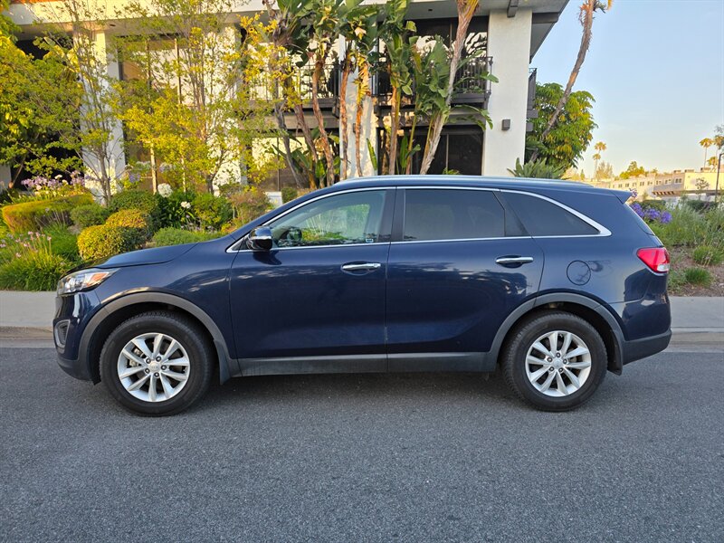 
								2017 Kia Sorento LX ESTO0434 full									
