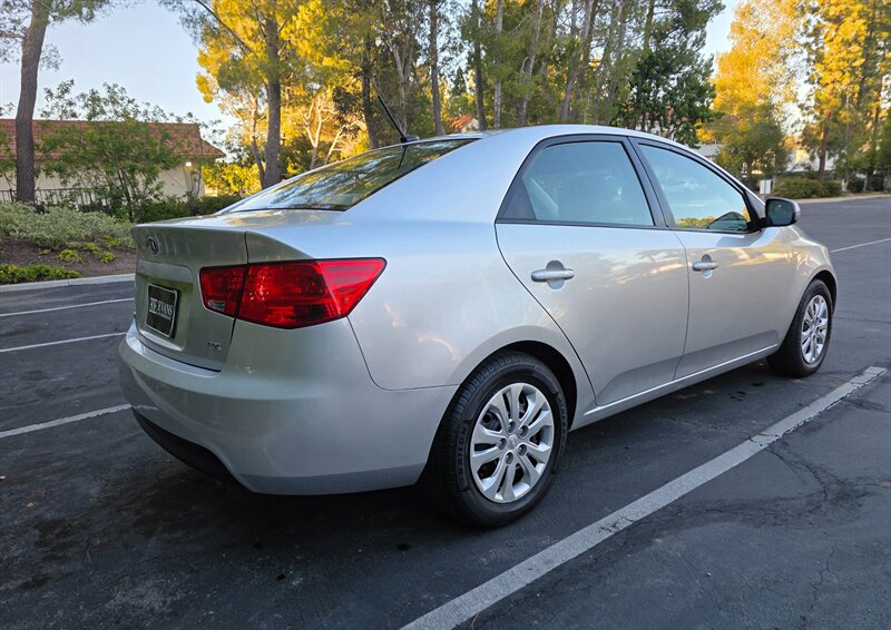 
								2011 Kia Forte EX ESTO9677 full									