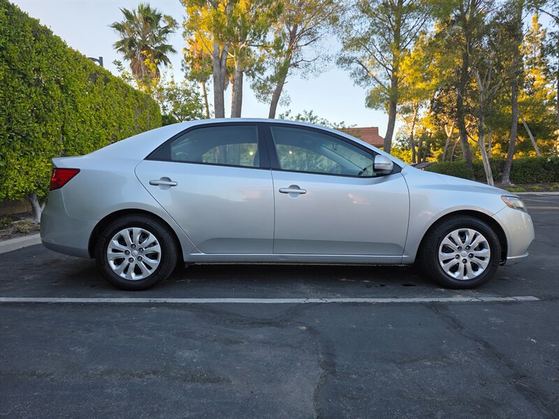 
								2011 Kia Forte EX ESTO9677 full									