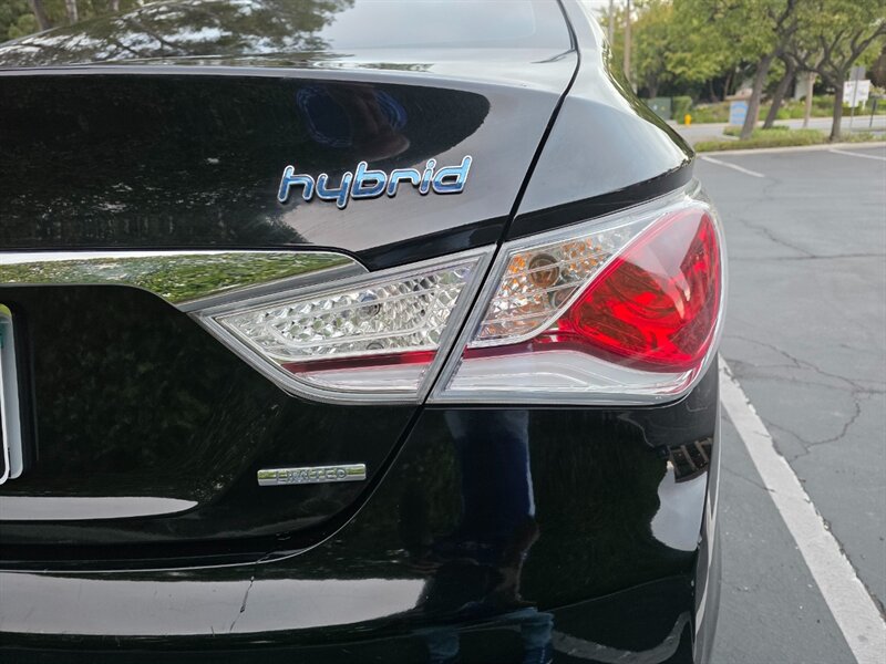 
								2015 Hyundai SONATA Hybrid LIMITED ESTO5796 full									