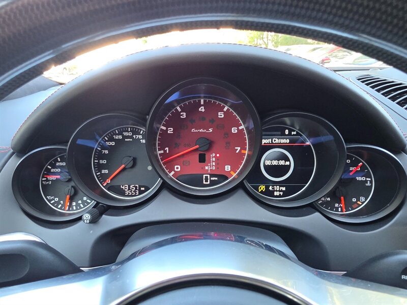 
								2016 Porsche Cayenne Turbo S ESTO5082C full									
