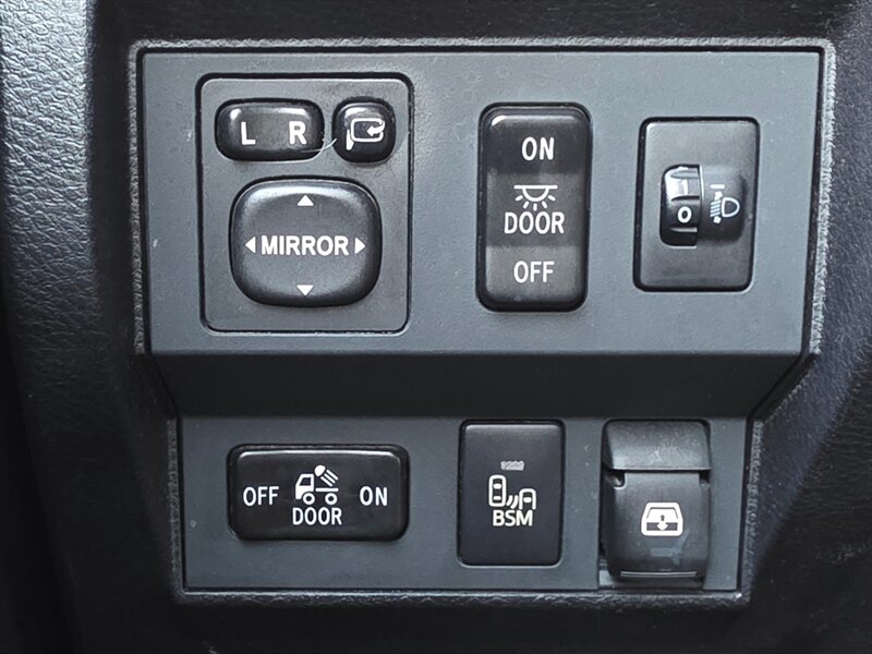 
								2014 Toyota Tundra 1794 Edition ESTO9539 full									