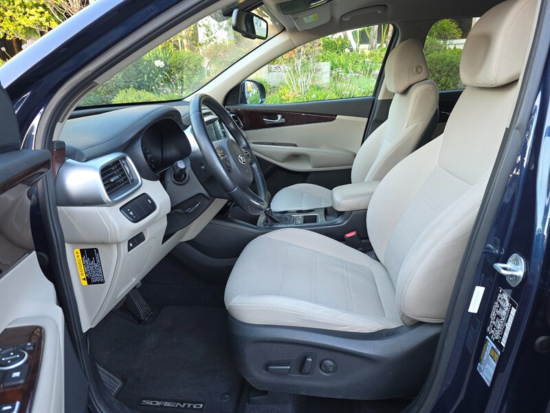 
								2017 Kia Sorento LX ESTO0434 full									