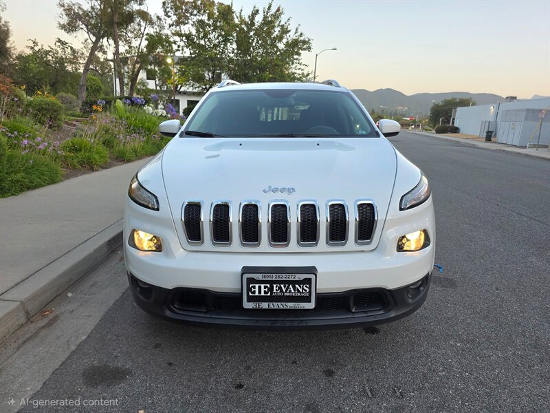 
								2016 Jeep Cherokee Latitude ESTO4320C full									
