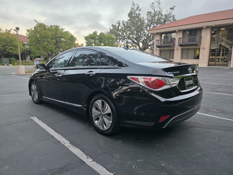 
								2015 Hyundai SONATA Hybrid LIMITED ESTO5796 full									