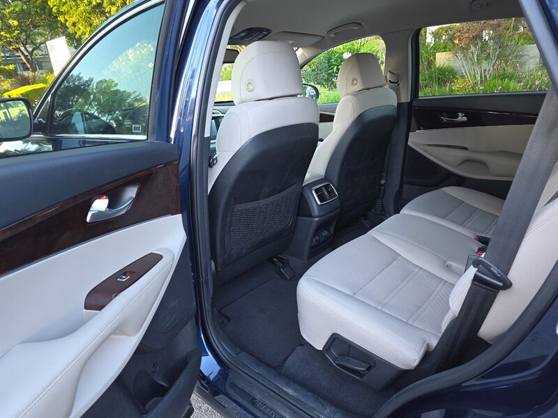 
								2017 Kia Sorento LX ESTO0434 full									