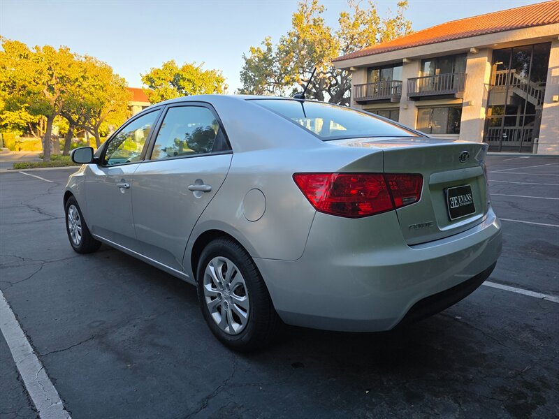 
								2011 Kia Forte EX ESTO9677 full									