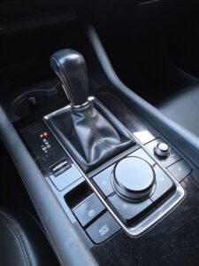 2020 Mazda Mazda3 Hatchback Preferred ESTO8002