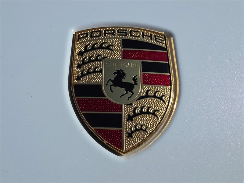 
								2016 Porsche Cayenne Turbo S ESTO5082C full									