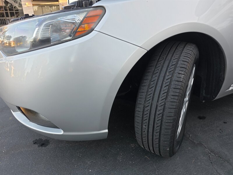 
								2011 Kia Forte EX ESTO9677 full									