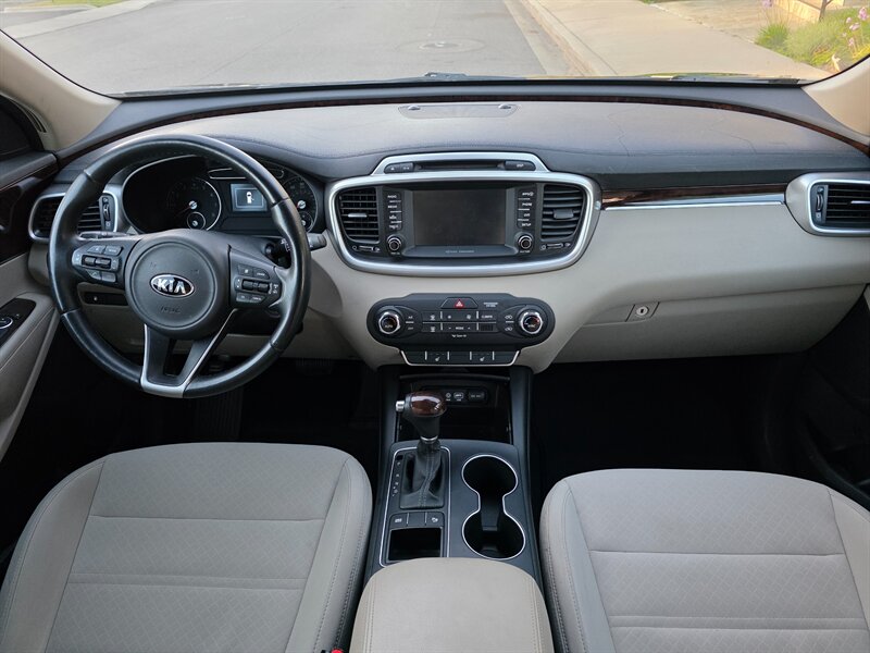 
								2017 Kia Sorento LX ESTO0434 full									