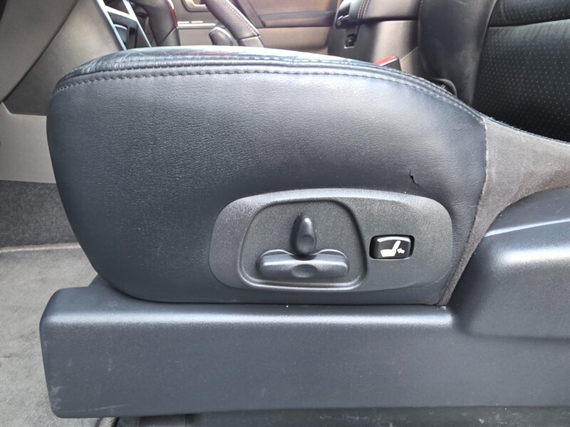 
								2003 Mitsubishi Montero Limited ESTO6743C full									