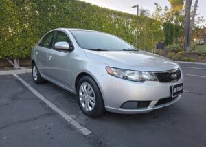 2011 Kia Forte EX ESTO9677