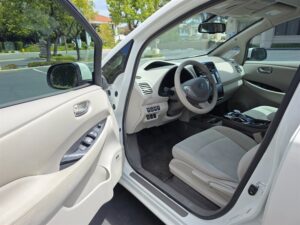 2013 Nissan LEAF S ESTO5243