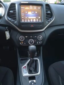 2016 Jeep Cherokee Latitude Sport Utility 4D ESTO4320C