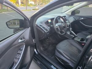2013 Ford Focus Titanium Hatchback 4D ESTO4441