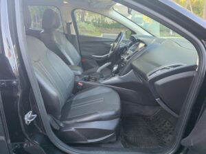 2013 Ford Focus Titanium Hatchback 4D ESTO4441