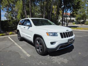 2014 Jeep Grand Cherokee Limited Sport Utility 4D ESTO8947C