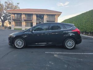 2013 Ford Focus Titanium Hatchback 4D ESTO4441