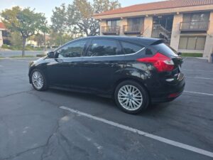 2013 Ford Focus Titanium Hatchback 4D ESTO4441