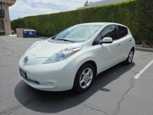2013 Nissan LEAF S ESTO5243