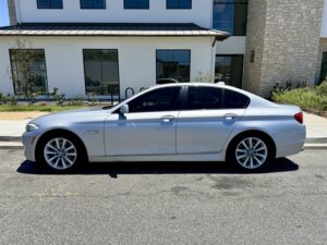 2012 BMW 5 Series 528i ESTO1773A