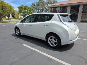 2013 Nissan LEAF S ESTO5243