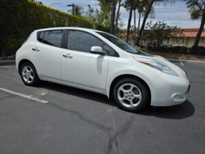 2013 Nissan LEAF S ESTO5243