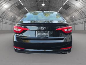2015 Hyundai Sonata SE Sedan 4D ESTO3873
