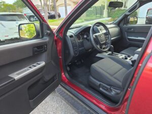 2012 Ford Escape XLT Sport Utility 4D ESTO8577
