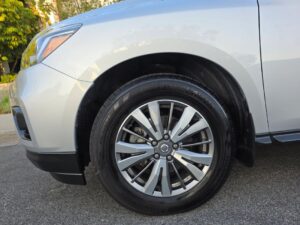 2020 Nissan Pathfinder S Sport Utility 4D ESTO7647
