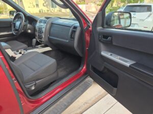 2012 Ford Escape XLT Sport Utility 4D ESTO8577