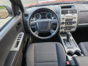 2012 Ford Escape XLT Sport Utility 4D ESTO8577