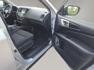 2020 Nissan Pathfinder S Sport Utility 4D ESTO7647
