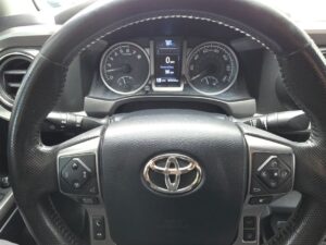 2019 Toyota Tacoma Access Cab SR5 Pickup 4D 6 ft ESTO8927C